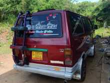 Nissan Vanette 1983 Van