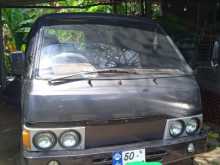 Nissan Vanette 1985 Van