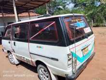 Nissan Vanette 1985 Van