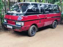 Nissan Vanette 1987 Van