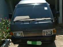 Nissan Vanette 1987 Van