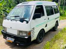 Nissan Vanette 1990 Van