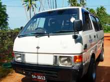 Nissan Vanette 1990 Van