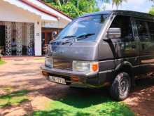 Nissan Vanette 1990 Van