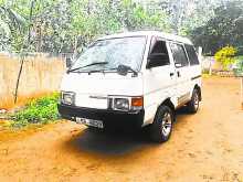 Nissan Vanette 1992 Van