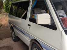 Nissan Vanette 1993 Van