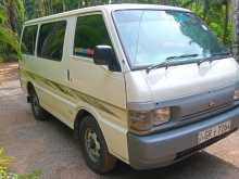 Nissan Vanette 1998 Van