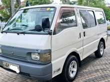 Nissan VANETTE 1998 Van