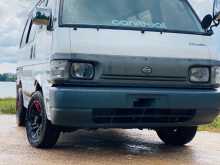 Nissan Vanette 1999 Van