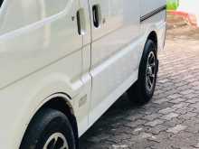 Nissan Vanette 2000 Van