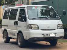 Nissan Vanette 2000 Car