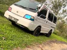 Nissan Vanette 2000 Van