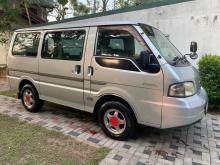 Nissan Vanette 2001 Van