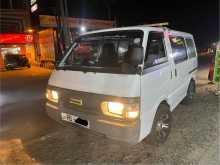 Nissan Vanette 2009 Van