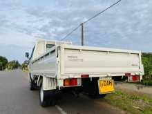 https://riyasewana.com/uploads/nissan-vanette-22183359162.jpg