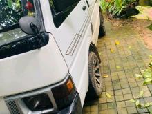 Nissan Vanette 1990 Van