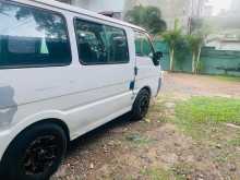Nissan Vanette 2000 Van