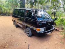 Nissan Vanette 1990 Van