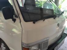 Nissan Vanette 1987 Van
