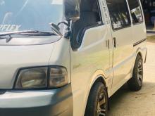 Nissan Vanette 2000 Van