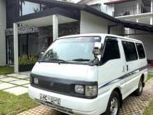 Nissan Vanette 1999 Van