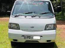 Nissan Vanette 2001 Van