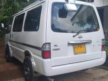 Nissan Vanette 2000 Van