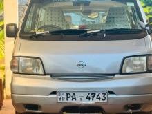 Nissan Vanette 2000 Van