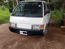 Nissan Vanette 1990 Van