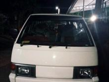 Nissan Vanette 1992 Van