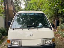 Nissan Vanette 1992 Van