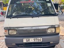 Nissan Vanette 2002 Van