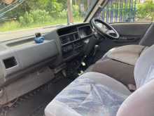 https://riyasewana.com/uploads/nissan-vanette-7115645105.jpg