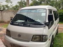Nissan Vanette 2011 Van