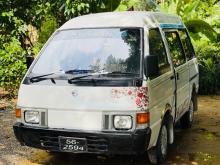 Nissan Vanette 1990 Van