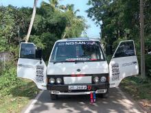 Nissan Vanette 1987 Van