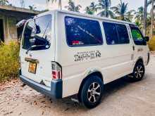 Nissan Vanette 2010 Van