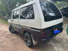 https://riyasewana.com/uploads/nissan-vanette-largo-202112384502.jpg