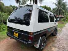 https://riyasewana.com/uploads/nissan-vanette-largo-26933264873.jpg