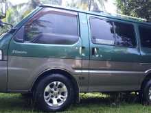 Nissan Vanette Lion Face 2000 Van