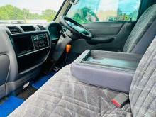 https://riyasewana.com/uploads/nissan-vanette-lion-71833416896.jpg