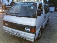 Nissan Vanette R2 1994 Van