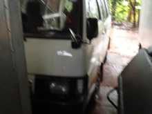 https://riyasewana.com/uploads/nissan-vannate-1992-1813501112493.jpg