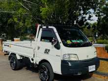 https://riyasewana.com/uploads/nissan-vannert-1992-2410562812243.jpg