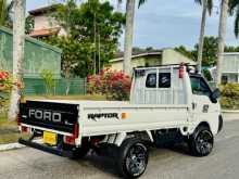 https://riyasewana.com/uploads/nissan-vannert-1992-2410562812992.jpg