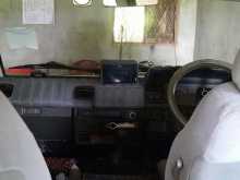 Nissan Vannet 1988 Van