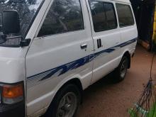 Nissan Vanette 1982 Van