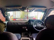 https://riyasewana.com/uploads/nissan-vannet-121700226446.jpg