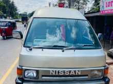 Nissan Vannet 1989 Van