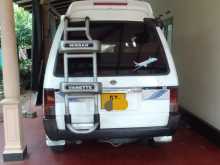 https://riyasewana.com/uploads/nissan-vannet-1992-613294112442.jpg